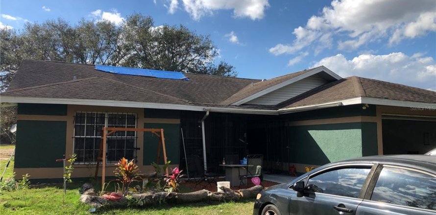 House in Plant City, Florida 3 bedrooms, 187.66 sq.m. № 1869235