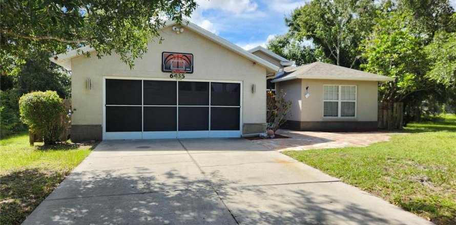 House in North Port, Florida 3 bedrooms, 179.49 sq.m. № 1880741