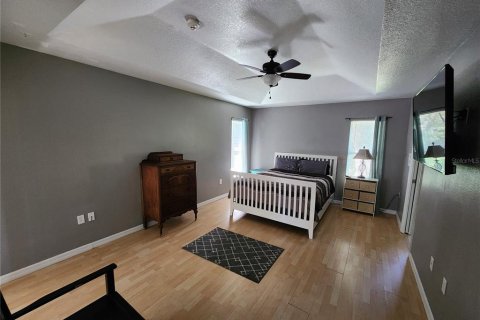 House in North Port, Florida 3 bedrooms, 179.49 sq.m. № 1880741 - photo 10