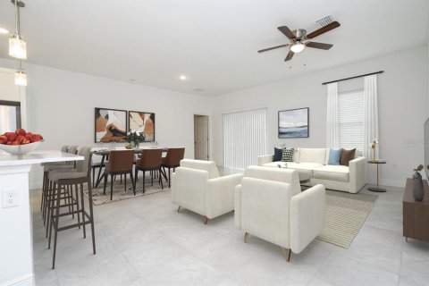 House in Ocala, Florida 4 bedrooms, 157.56 sq.m. № 1880781 - photo 4