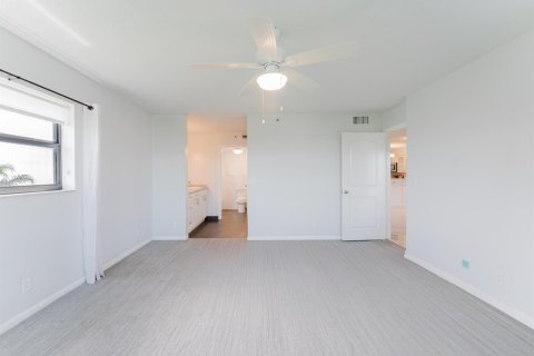 Condominio en venta en Pompano Beach, Florida, 2 dormitorios, 130.06 m2 № 2083757 - foto 7