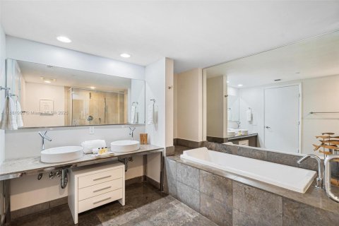 Copropriété à vendre à Miami, Floride: 2 chambres, 135.54 m2 № 1922391 - photo 20