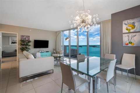Copropriété à vendre à Miami, Floride: 2 chambres, 135.54 m2 № 1922391 - photo 2