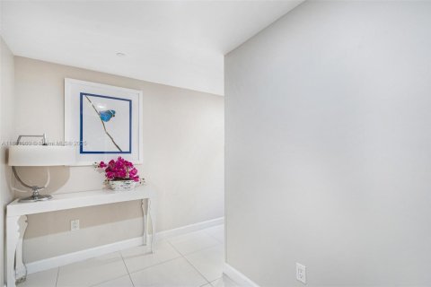 Copropriété à vendre à Miami, Floride: 2 chambres, 135.54 m2 № 1922391 - photo 23