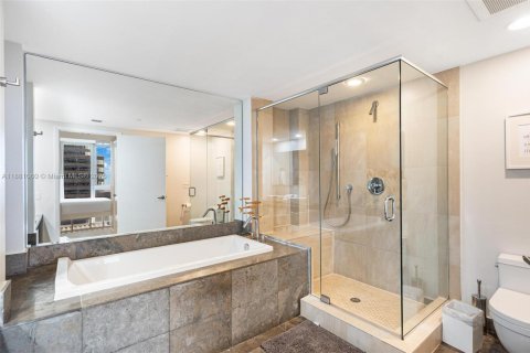 Copropriété à vendre à Miami, Floride: 2 chambres, 135.54 m2 № 1922391 - photo 19