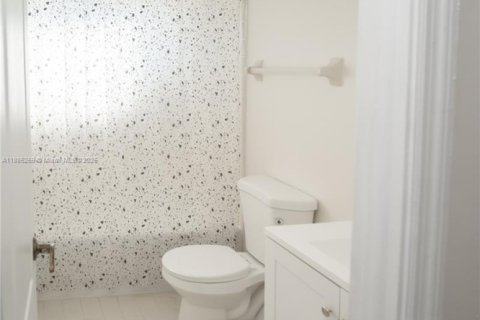 Купить виллу или дом в Майами, Флорида 5 спален, 224.92м2, № 1947087 - фото 26