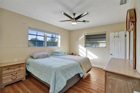 Купить виллу или дом в Норт-Майами-Бич, Флорида 3 спальни, 116.31м2, № 2007201 - фото 14