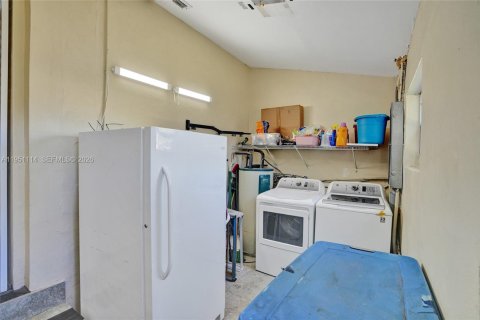 Купить виллу или дом в Норт-Майами-Бич, Флорида 3 спальни, 116.31м2, № 2007201 - фото 11