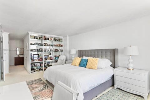 Купить кондоминиум в Холливуд, Флорида 2 спальни, 117.99м2, № 1983381 - фото 19