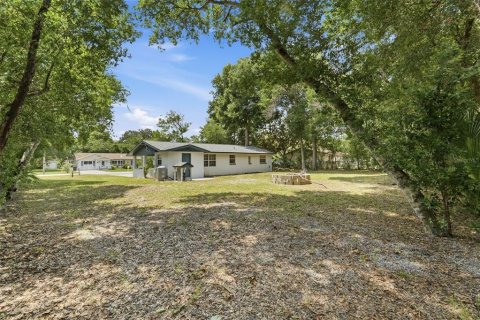 House in DeBary, Florida 2 bedrooms, 89.84 sq.m. № 2203521 - photo 25