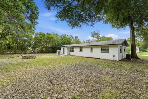House in DeBary, Florida 2 bedrooms, 89.84 sq.m. № 2203521 - photo 24