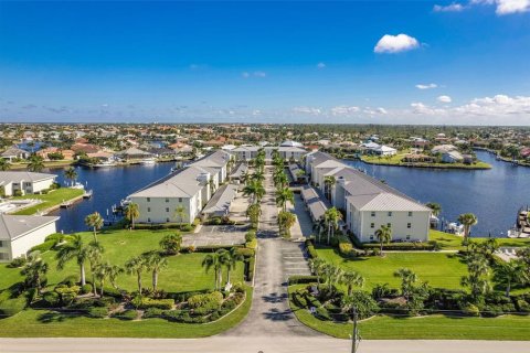 Condominio en venta en Punta Gorda, Florida, 2 dormitorios, 130.53 m2 № 2419997 - foto 25