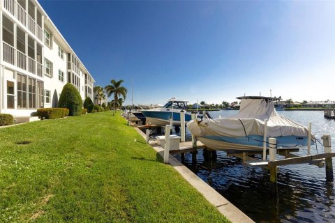 Condominio en venta en Punta Gorda, Florida, 2 dormitorios, 130.53 m2 № 2419997 - foto 27