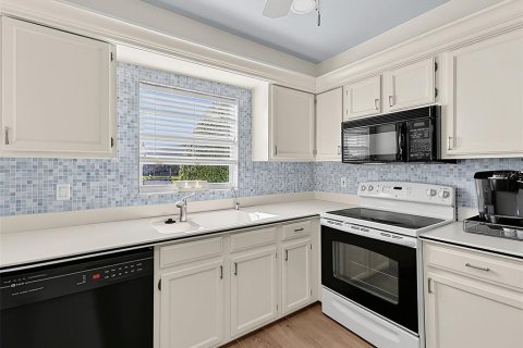 Condominio en venta en Punta Gorda, Florida, 2 dormitorios, 130.53 m2 № 2419997 - foto 20
