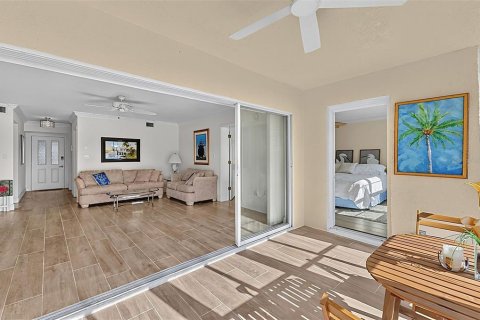 Condominio en venta en Punta Gorda, Florida, 2 dormitorios, 130.53 m2 № 2419997 - foto 12