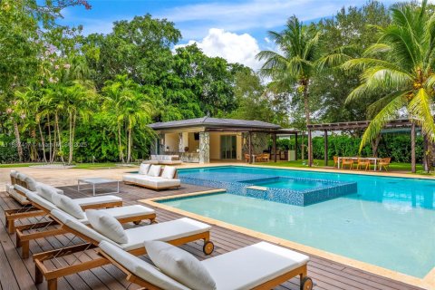 Casa en venta en Pinecrest, Florida, 6 dormitorios, 793.39 m2 № 1951544 - foto 3
