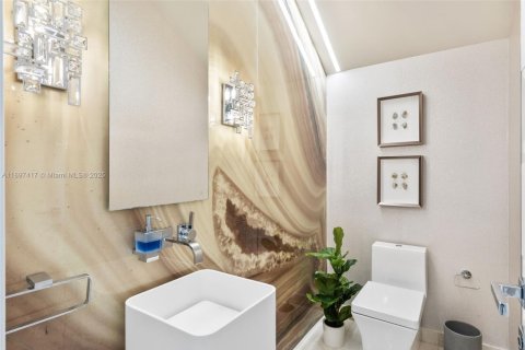 Casa en venta en Pinecrest, Florida, 6 dormitorios, 793.39 m2 № 1951544 - foto 16