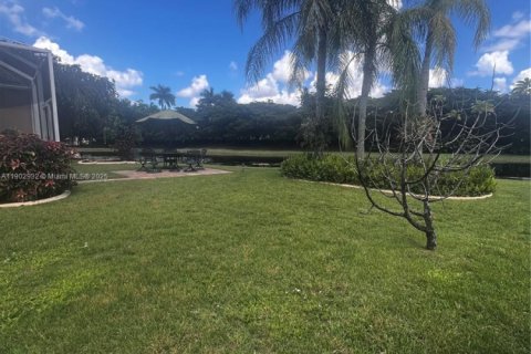 Купить виллу или дом в Уэстон, Флорида 3 спальни, 154.4м2, № 1954293 - фото 16