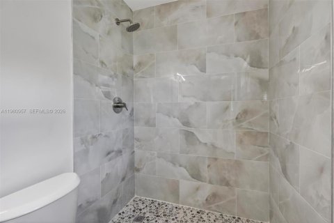 Casa en venta en Hollywood, Florida, 3 dormitorios, 140.28 m2 № 2049927 - foto 21