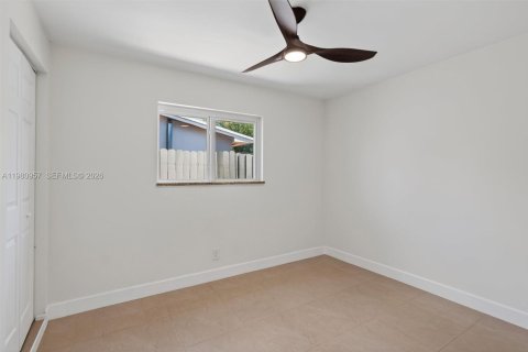 Casa en venta en Hollywood, Florida, 3 dormitorios, 140.28 m2 № 2049927 - foto 28