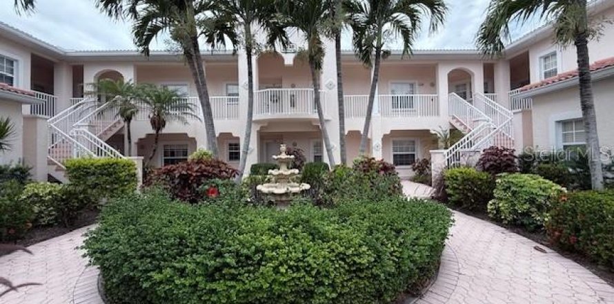 Condo in Sarasota, Florida, 2 bedrooms № 2206534