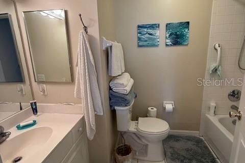 Condo in Sarasota, Florida, 2 bedrooms № 2206534 - photo 9