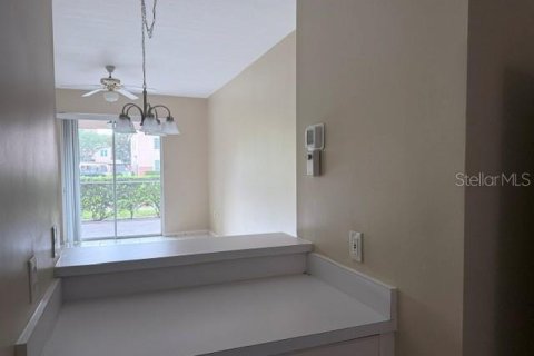 Condo in Sarasota, Florida, 2 bedrooms № 2206534 - photo 15