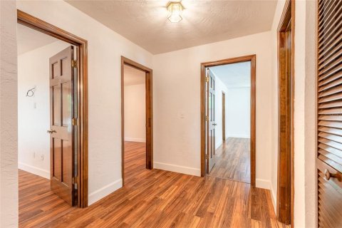 Casa en venta en New Smyrna Beach, Florida, 4 dormitorios, 315.59 m2 № 1789626 - foto 26