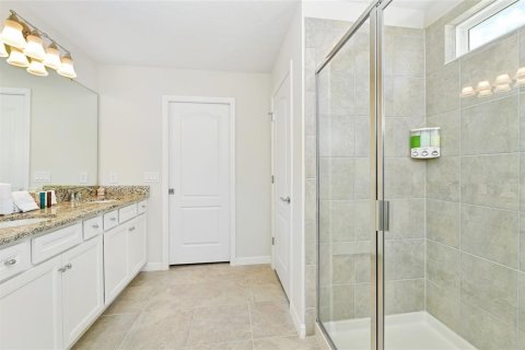House in Davenport, Florida 5 bedrooms, 231.33 sq.m. № 1564839 - photo 30
