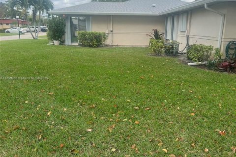 Condo in Lake Worth, Florida, 1 bedroom  № 1859856 - photo 3