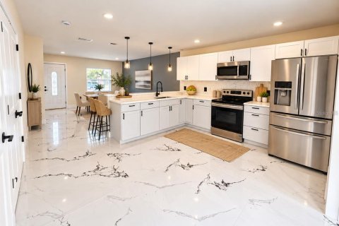 Copropriété à louer à Winter Park, Floride: 2 chambres, 101.26 m2 № 2425585 - photo 9