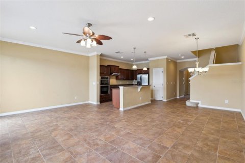 Townhouse in Sanford, Florida 3 bedrooms, 165.46 sq.m. № 2404669 - photo 14