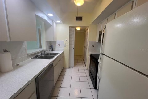 Villa ou maison à louer à Port Charlotte, Floride: 2 chambres, 138.52 m2 № 1744301 - photo 8