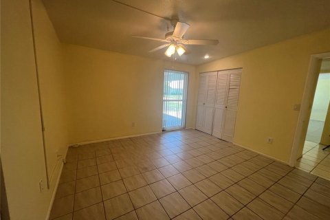 Villa ou maison à louer à Port Charlotte, Floride: 2 chambres, 138.52 m2 № 1744301 - photo 16