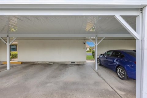 Condo in Bradenton, Florida, 1 bedroom  № 2106840 - photo 22