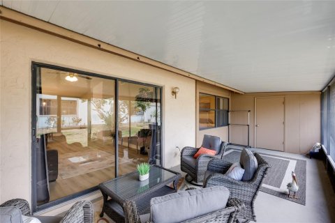 Condo in Bradenton, Florida, 1 bedroom  № 2106840 - photo 19