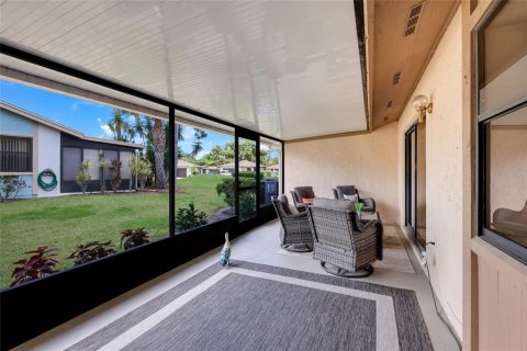 Condo in Bradenton, Florida, 1 bedroom  № 2106840 - photo 18