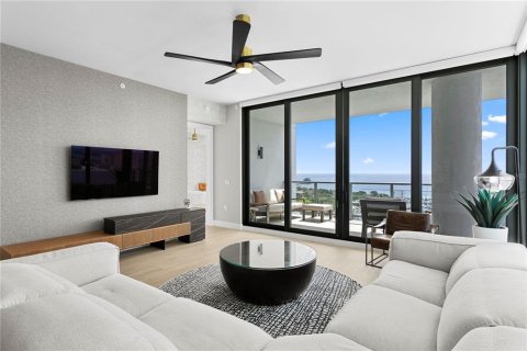 Condominio en venta en Saint Petersburg, Florida, 3 dormitorios, 251.95 m2 № 1784776 - foto 22