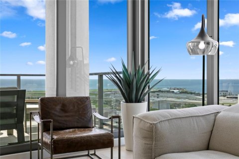 Condominio en venta en Saint Petersburg, Florida, 3 dormitorios, 251.95 m2 № 1784776 - foto 24