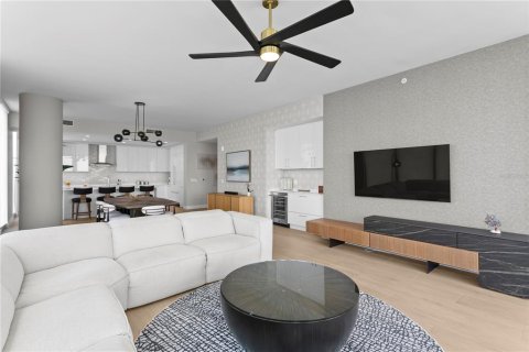 Condominio en venta en Saint Petersburg, Florida, 3 dormitorios, 251.95 m2 № 1784776 - foto 13