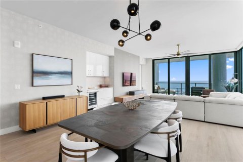 Condominio en venta en Saint Petersburg, Florida, 3 dormitorios, 251.95 m2 № 1784776 - foto 20