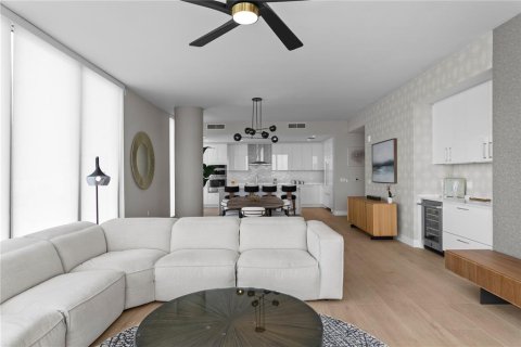Condominio en venta en Saint Petersburg, Florida, 3 dormitorios, 251.95 m2 № 1784776 - foto 14