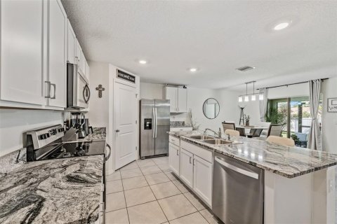 Casa en venta en Spring Hill, Florida, 4 dormitorios, 170.01 m2 № 1648165 - foto 5