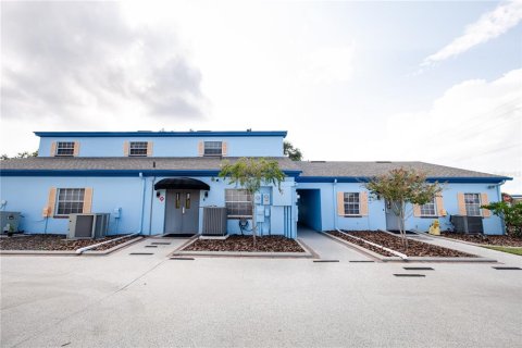 Propiedad comercial en venta en Orlando, Florida, 664.07 m2 № 2115315 - foto 7