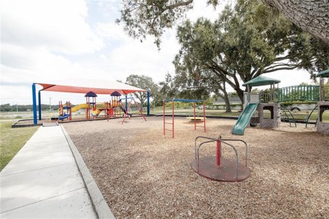 Propiedad comercial en venta en Orlando, Florida, 664.07 m2 № 2115315 - foto 19