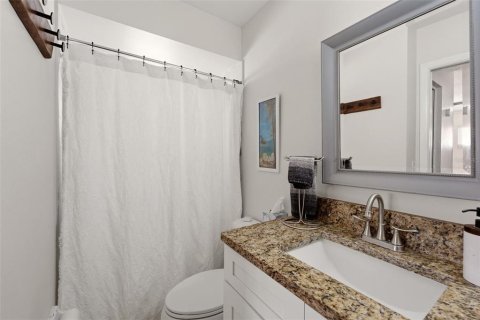 House in Bradenton, Florida 3 bedrooms, 138.98 sq.m. № 2236413 - photo 24