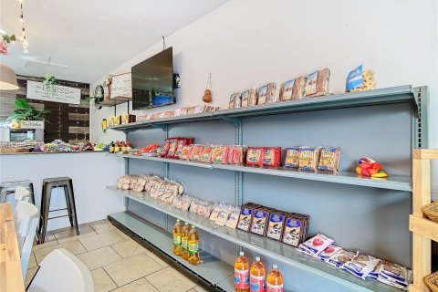 Купить коммерческую недвижимость в Тампа, Флорида № 1709638 - фото 14