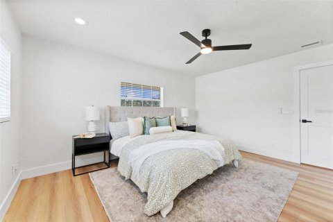 Casa en venta en Largo, Florida, 5 dormitorios, 246.38 m2 № 2325165 - foto 27