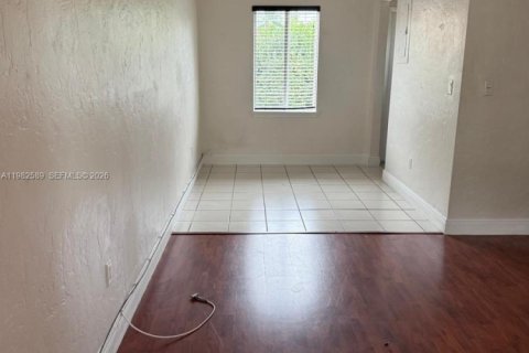 Купить коммерческую недвижимость в Бискейн-Парк, Флорида 151.06м2, № 2048140 - фото 23