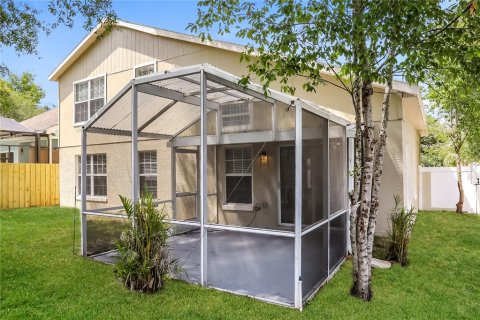 Casa en alquiler en Orlando, Florida, 4 dormitorios, 183.85 m2 № 1795641 - foto 17